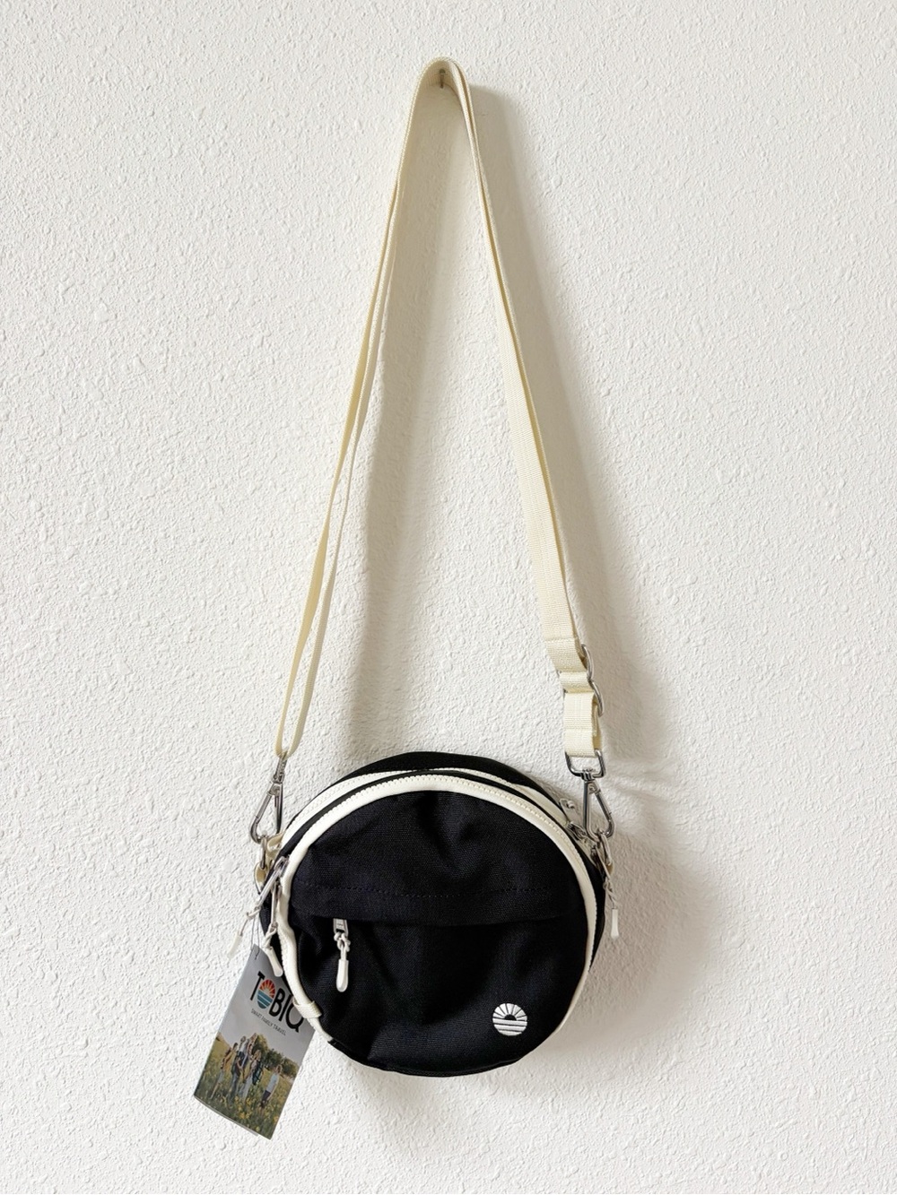 Tobiq Circle Bag Tokyo NWT Travel Vacation Outdoors
